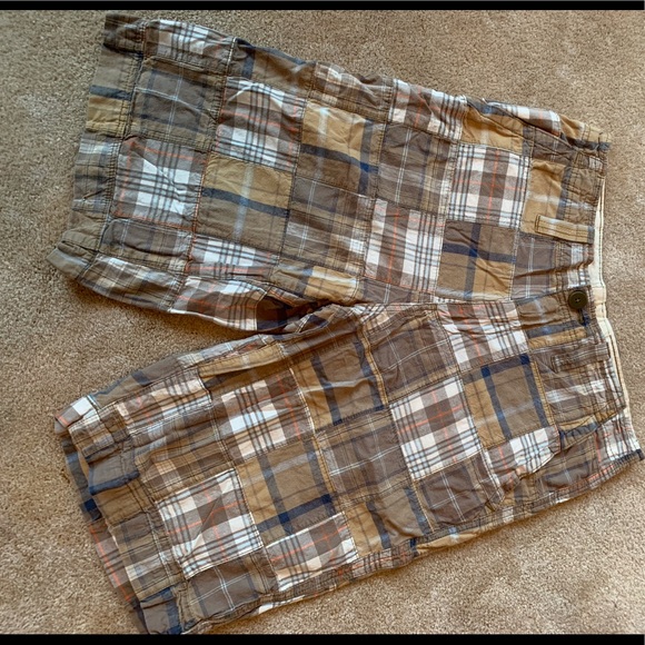 Urban Pipeline Shorts - Picture 2 of 4